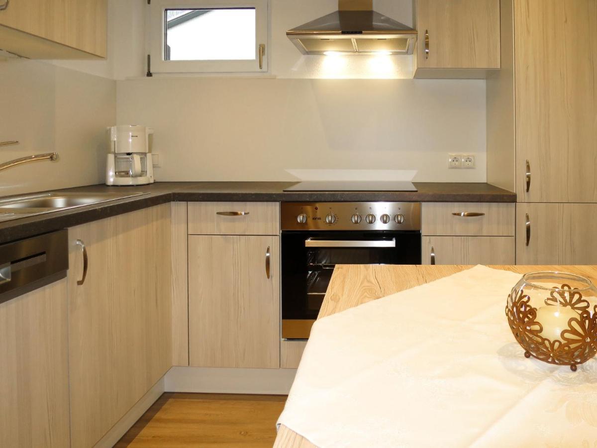 Apartment Jordan - PET190 Pettneu am Arlberg Bagian luar foto